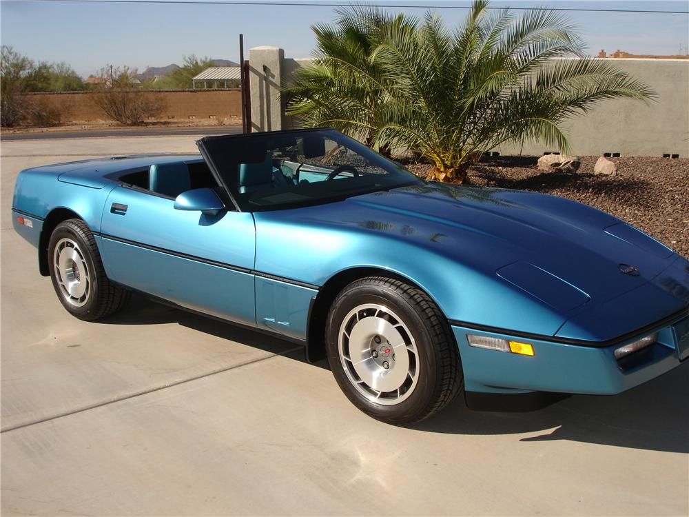 1987 CHEVROLET CORVETTE CONVERTIBLE