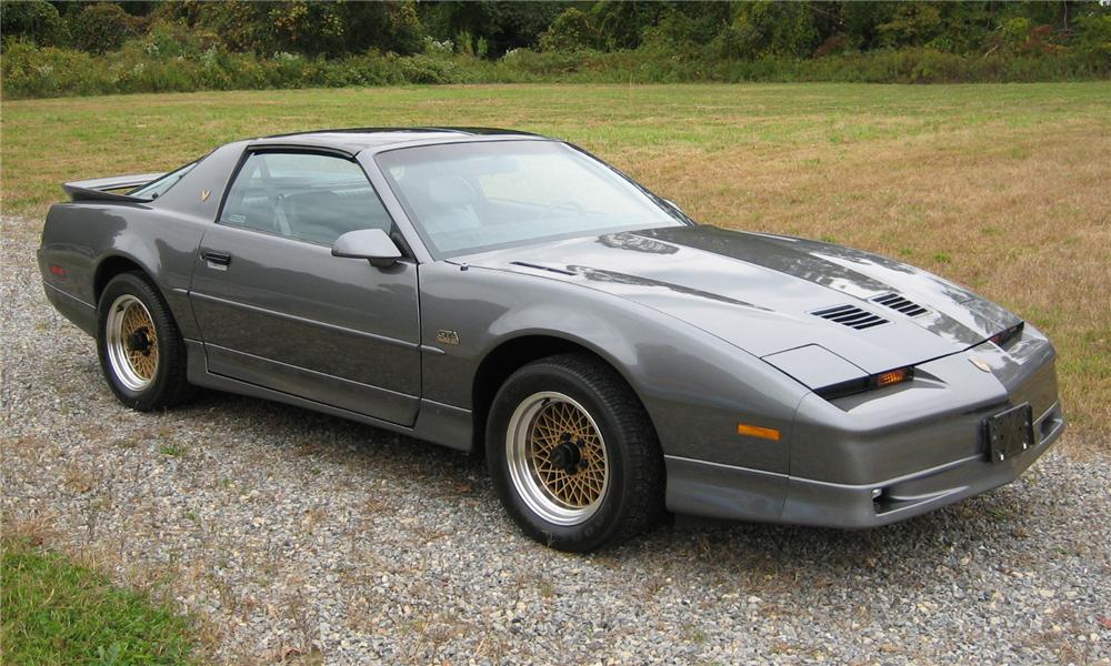 1990 PONTIAC FIREBIRD TRANS AM GTA 2 DOOR COUPE