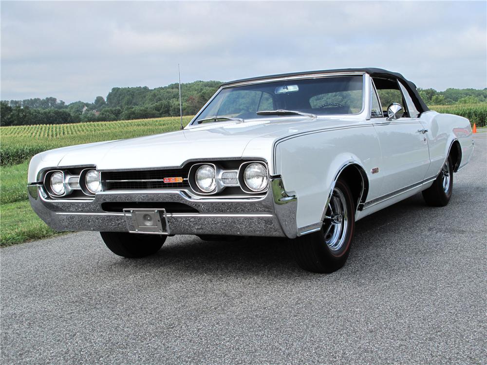 1967 OLDSMOBILE CUTLASS CONVERTIBLE