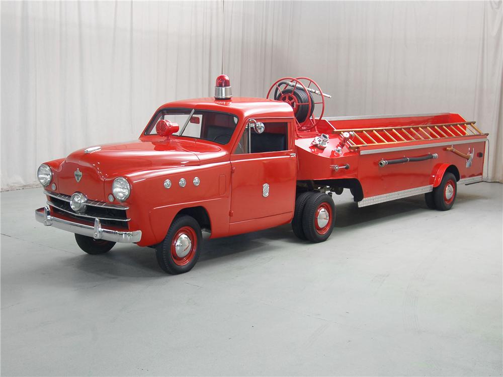 1951 CROSLEY HOOK AND LADDER FIRETRUCK