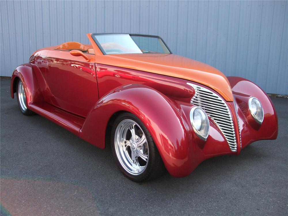 1939 FORD CUSTOM CABRIOLET