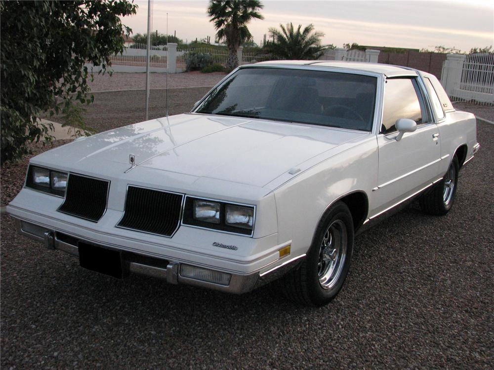 1985 OLDSMOBILE CUTLASS COUPE