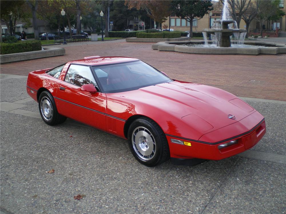 1986 CHEVROLET CORVETTE COUPE