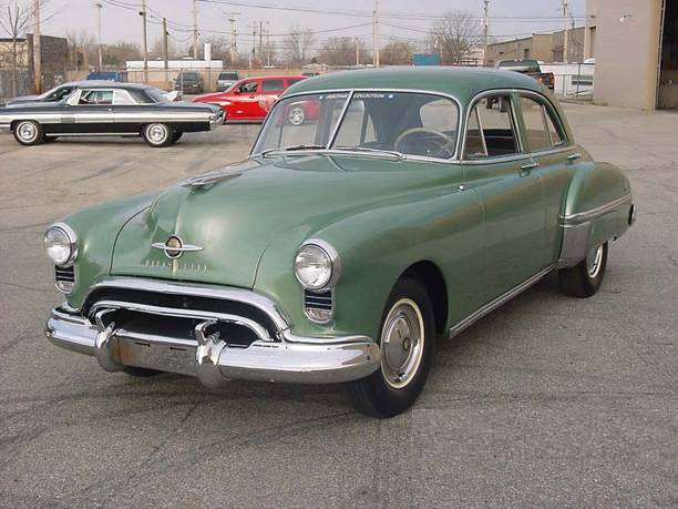 1949 OLDSMOBILE SERIES 76 4 DOOR SEDAN