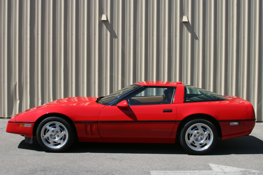 1990 CHEVROLET CORVETTE ZR-1 COUPE