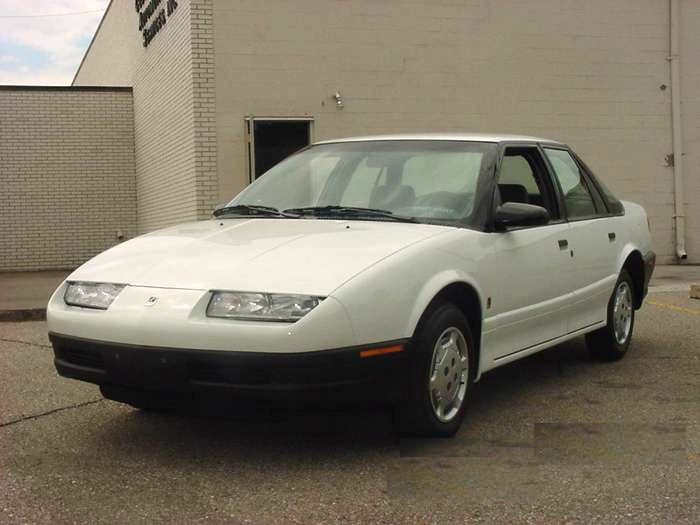 1991 SATURN 4 DOOR COUPE