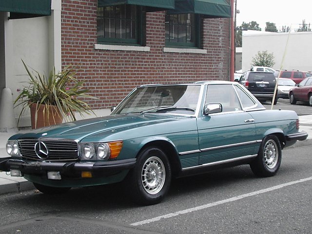 1982 MERCEDES-BENZ 380SL CONVERTIBLE