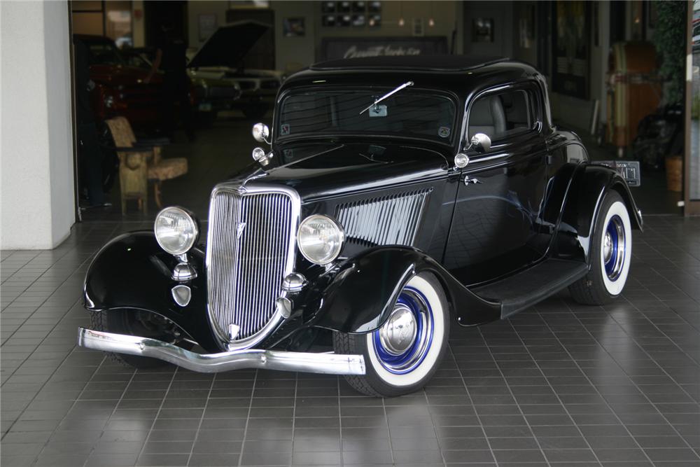 1934 FORD 3 WINDOW CUSTOM COUPE