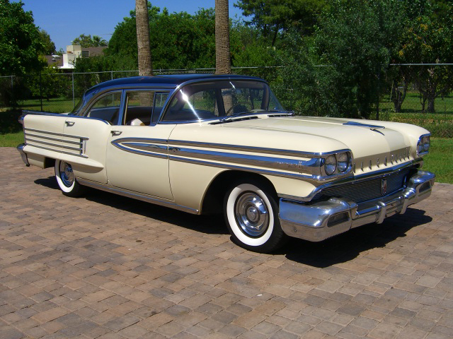 1958 OLDSMOBILE SUPER 88 4 DOOR SEDAN