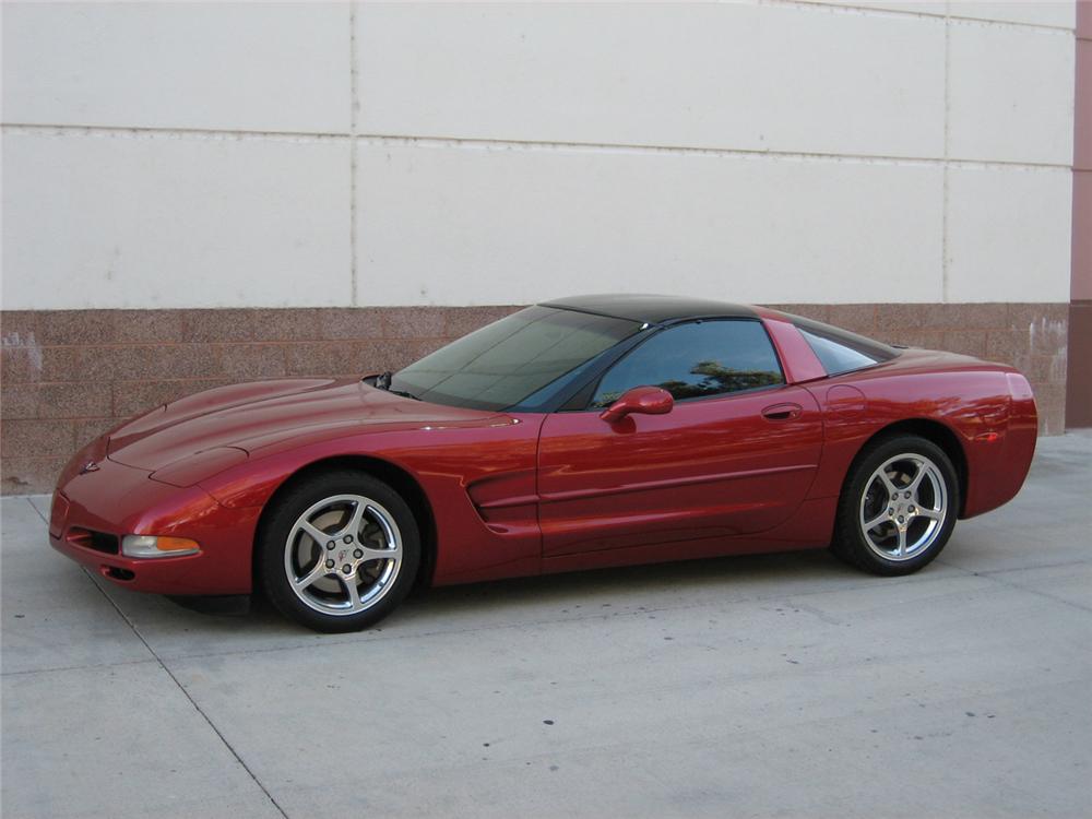 2001 CHEVROLET CORVETTE COUPE