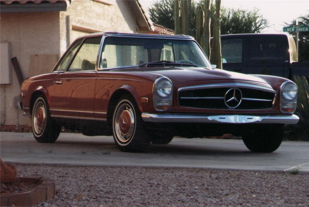 1968 MERCEDES-BENZ 280SL CONVERTIBLE