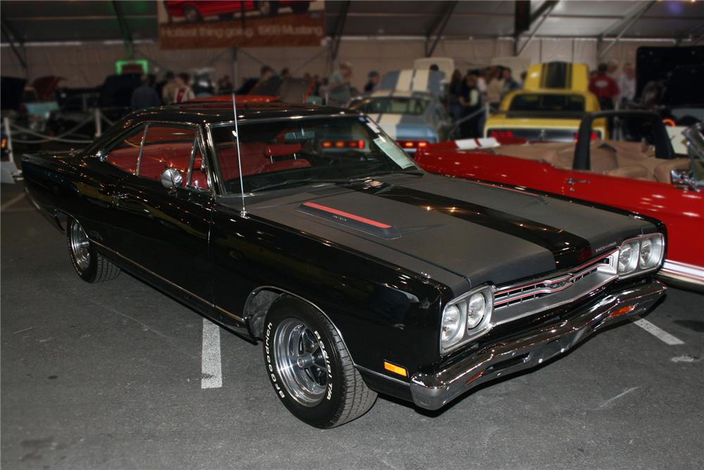 1969 PLYMOUTH GTX 2 DOOR