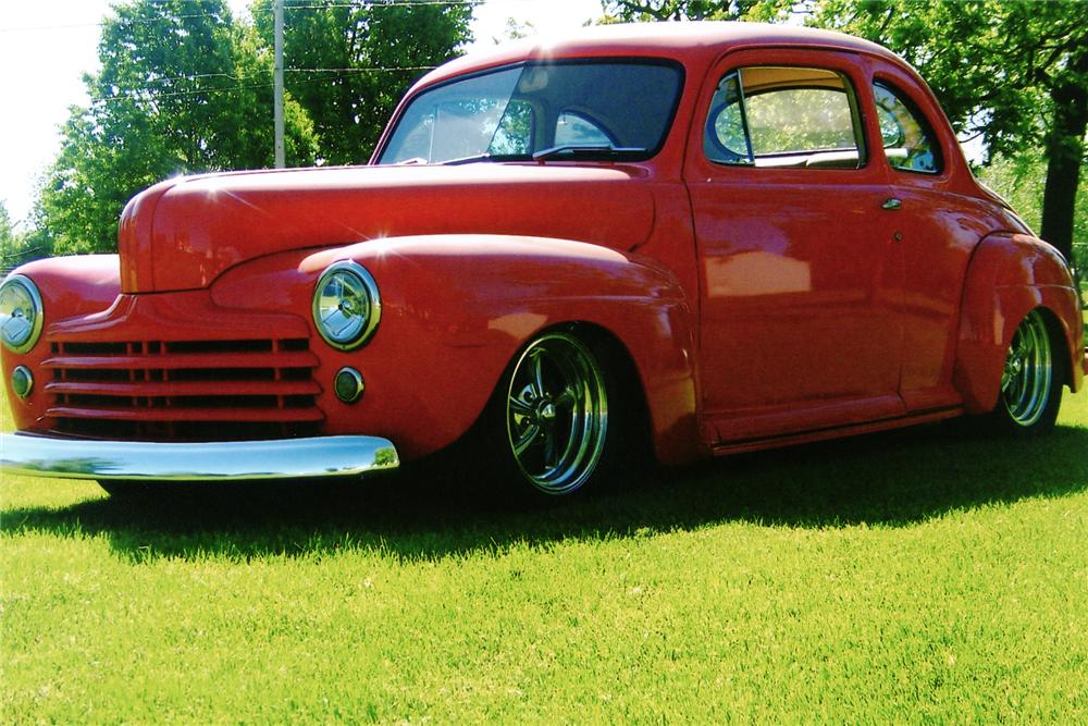 1947 FORD CUSTOM CLUB COUPE