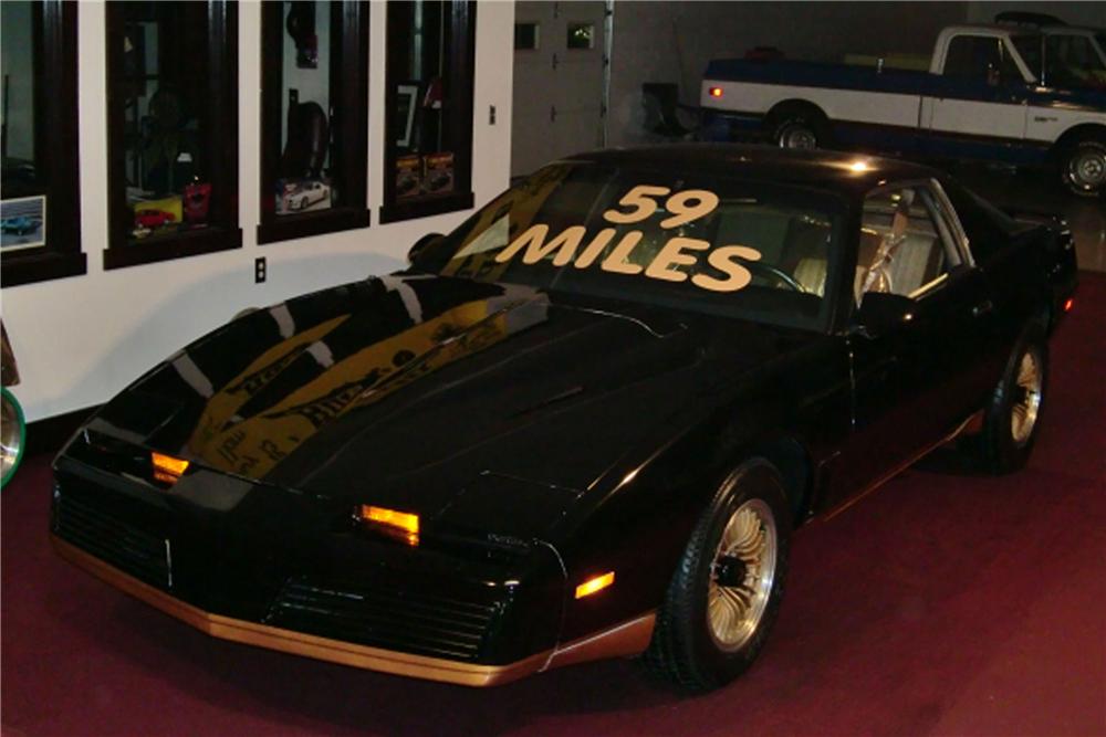 1983 PONTIAC TRANS AM 2 DOOR COUPE