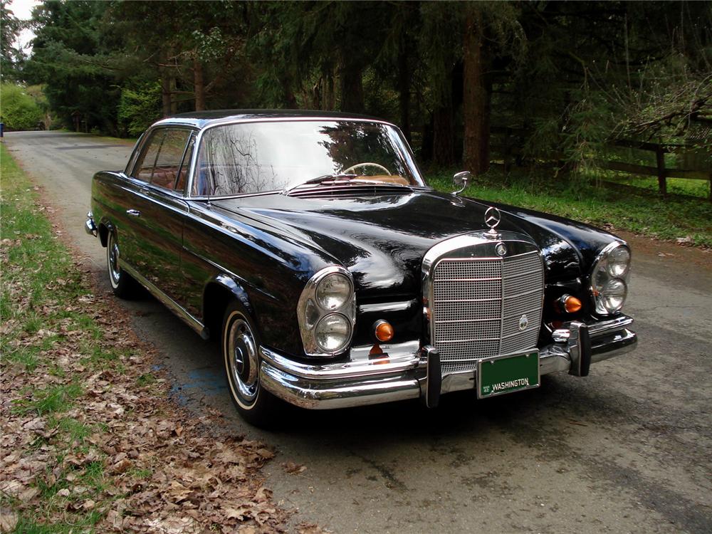 1962 MERCEDES-BENZ 220SE COUPE