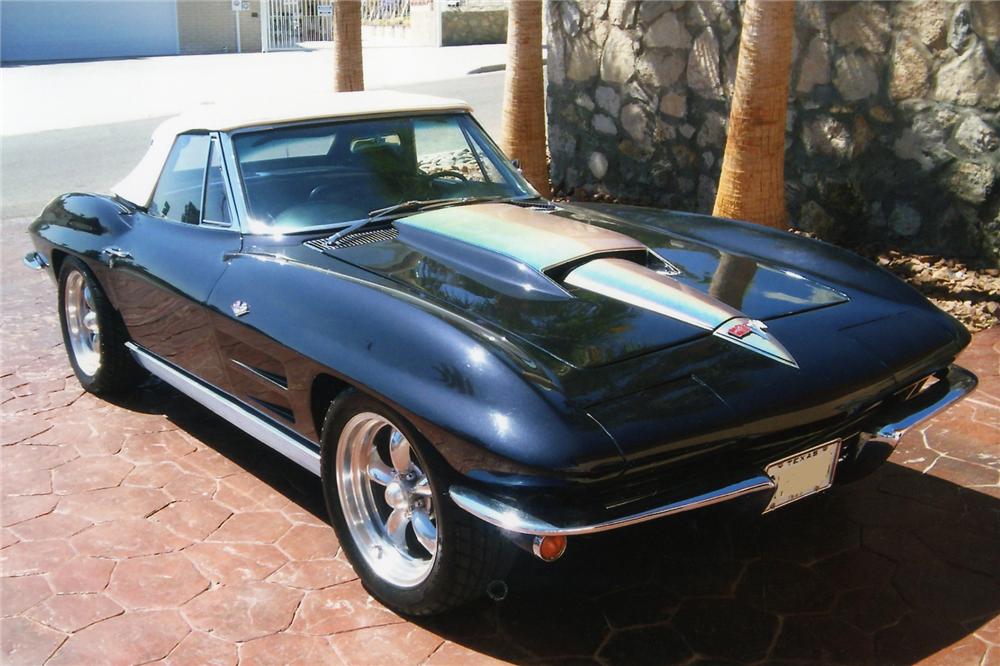 1963 CHEVROLET CORVETTE 2 DOOR CUSTOM CONVERTIBLE
