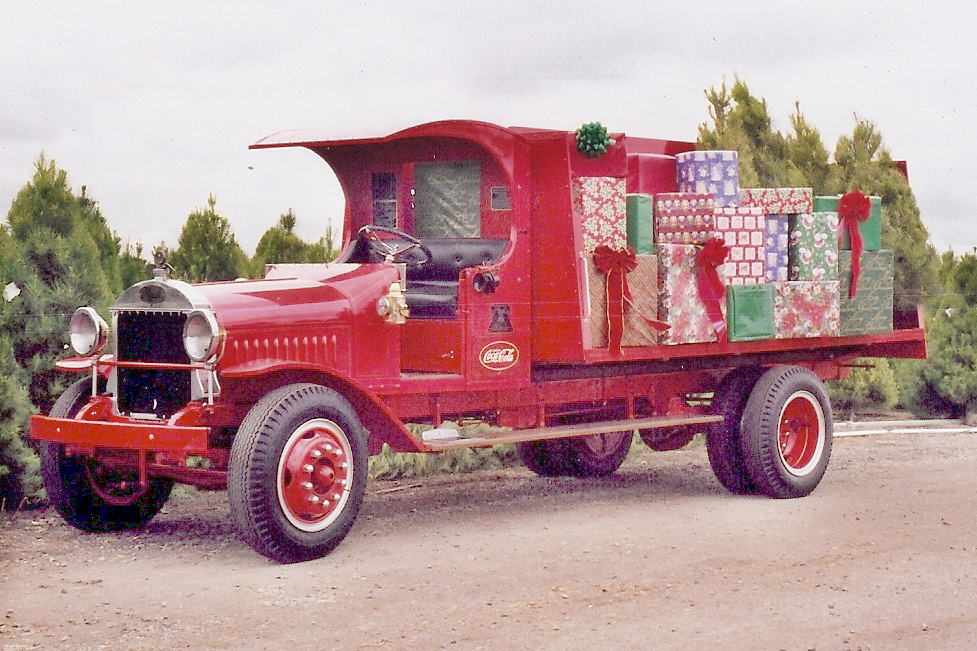 1923 MACK AB COCA COLA TRUCK