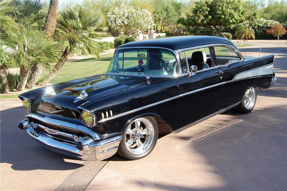 1957 CHEVROLET BEL AIR 2 DOOR CUSTOM HARDTOP