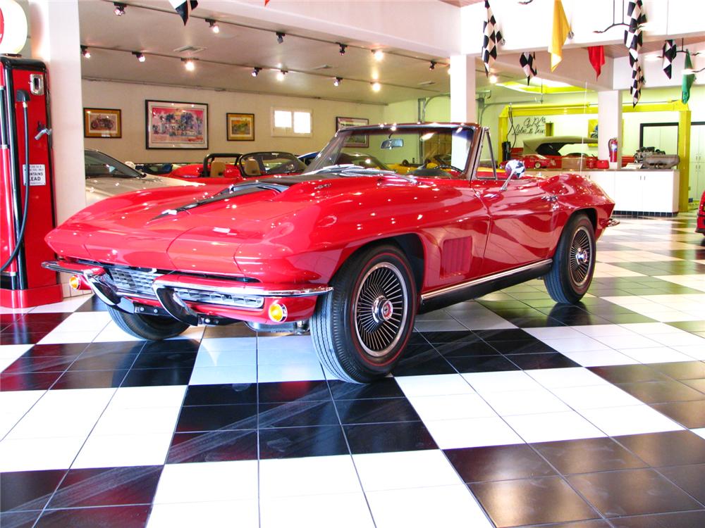 1967 CHEVROLET CORVETTE CONVERTIBLE