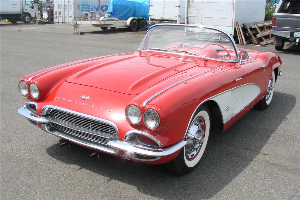 1961 CHEVROLET CORVETTE CONVERTIBLE