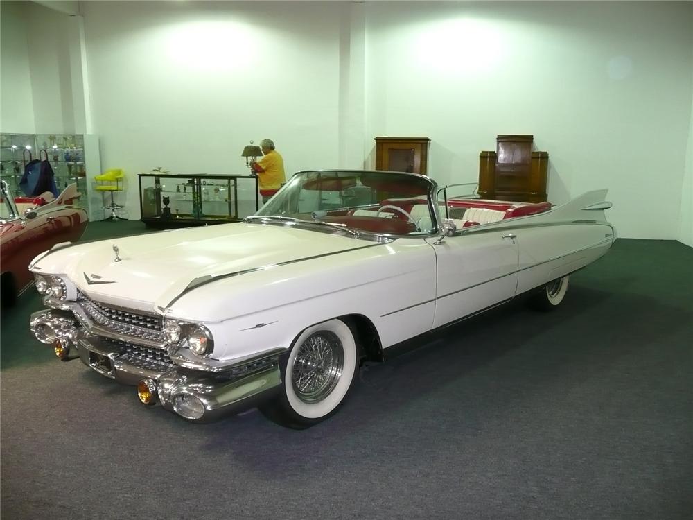 1959 CADILLAC SERIES 62 CUSTOM 2-DOOR CONVERTIBLE