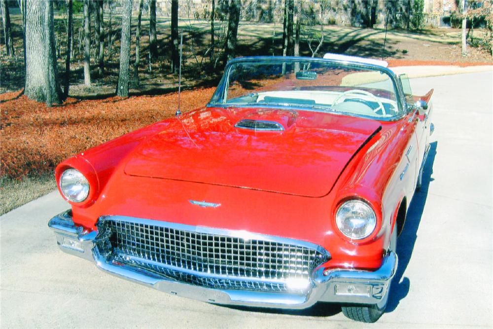 1957 FORD THUNDERBIRD CONVERTIBLE