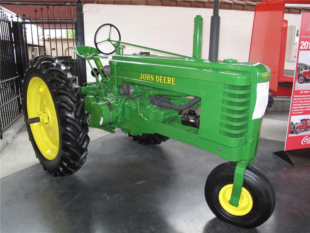 1946 JOHN DEERE BN TRACTOR