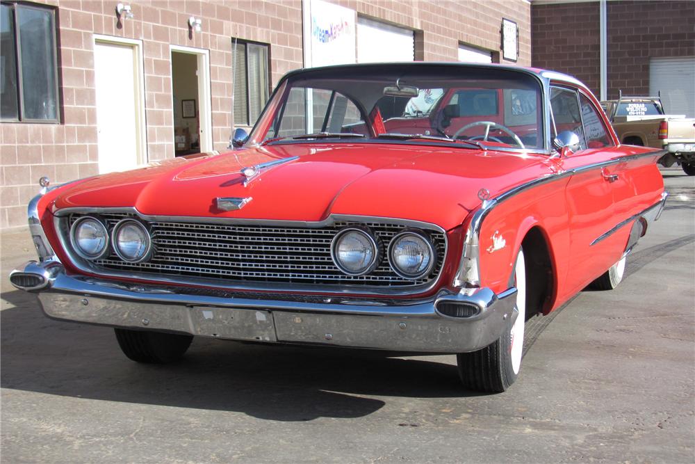 1960 FORD STARLINER 2 DOOR HARDTOP