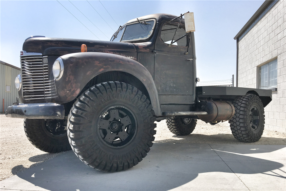 1949 INTERNATIONAL CUSTOM FLATBED