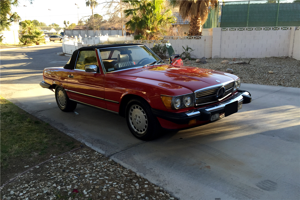 1987 MERCEDES-BENZ 560SL CONVERTIBLE