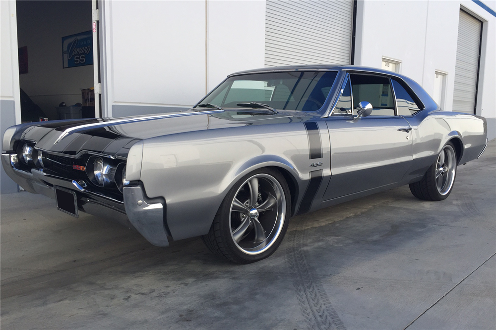 1967 OLDSMOBILE CUTLASS CUSTOM COUPE