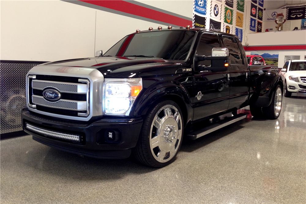 2016 FORD F-350 CUSTOM PICKUP