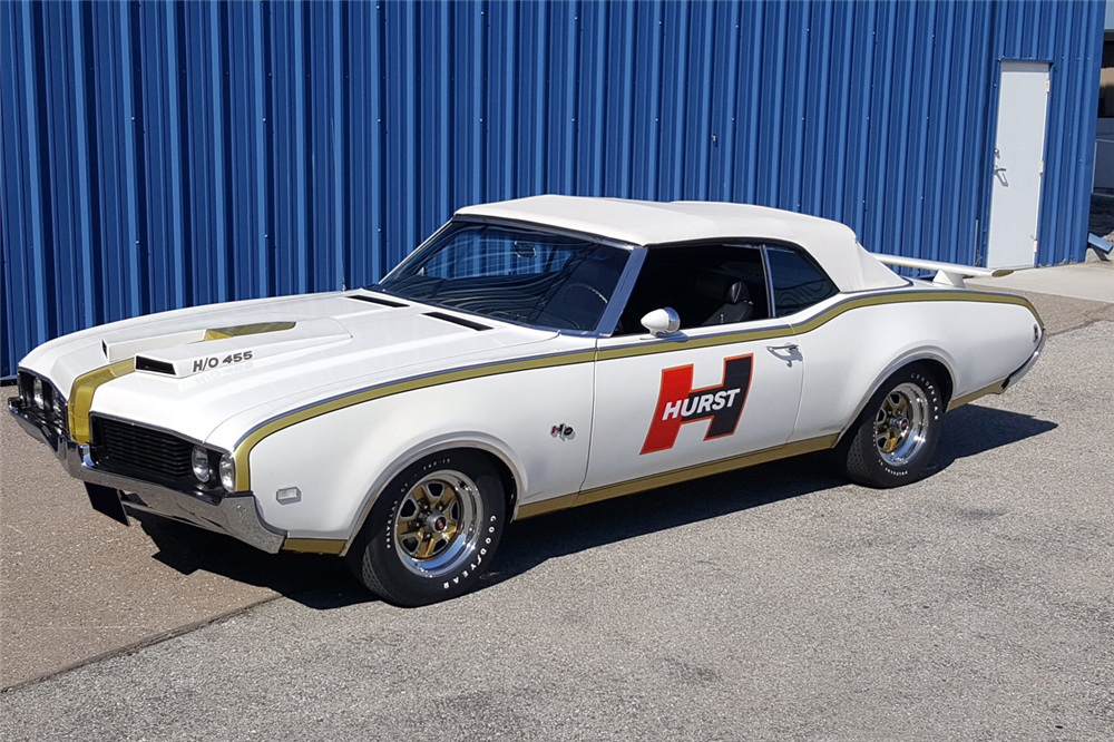 1969 OLDSMOBILE CUTLASS HURST PACE CAR RE-CREATION