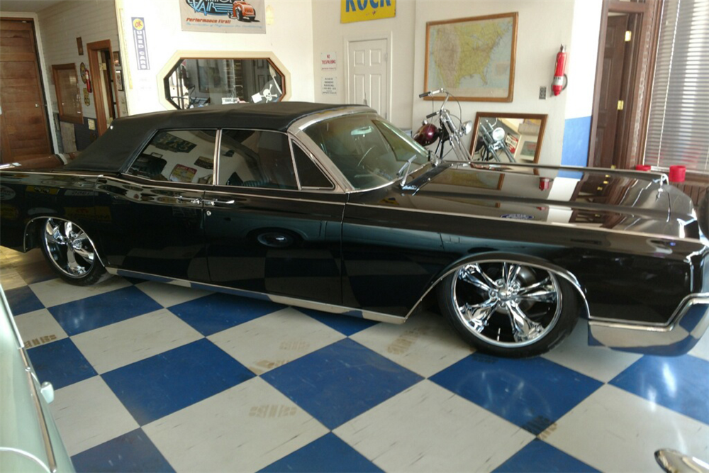 1966 LINCOLN CONTINENTAL CUSTOM CONVERTIBLE