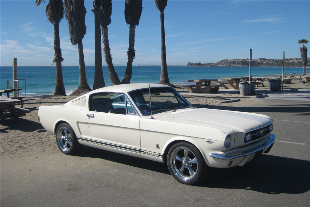1966 FORD MUSTANG GT FASTBACK