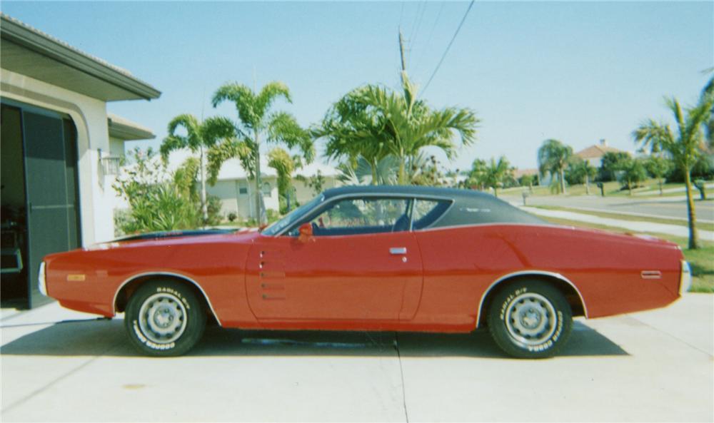 1972 DODGE CHARGER 2 DOOR HARDTOP