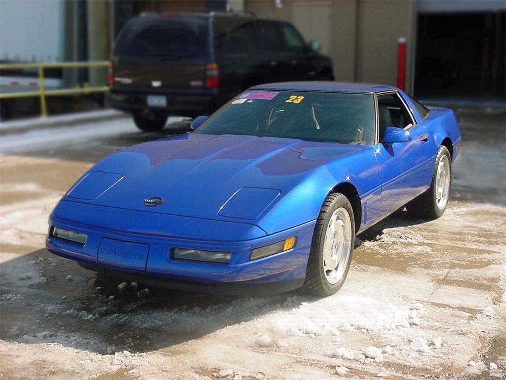 1994 CHEVROLET CORVETTE COUPE 