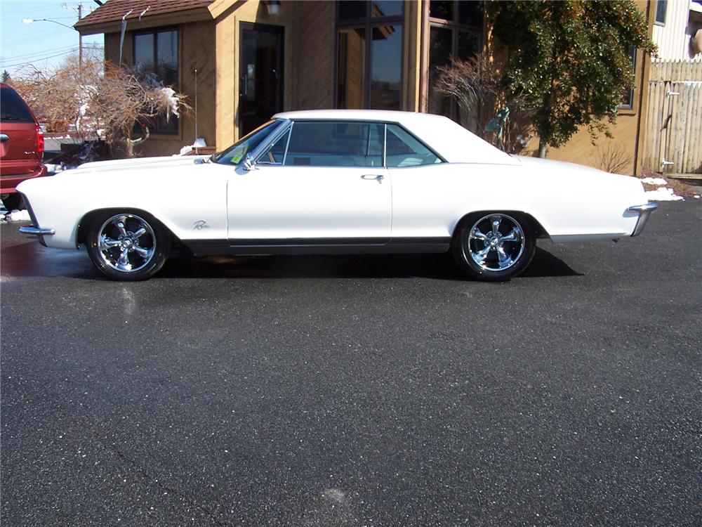 1965 BUICK RIVIERA 2 DOOR HARDTOP