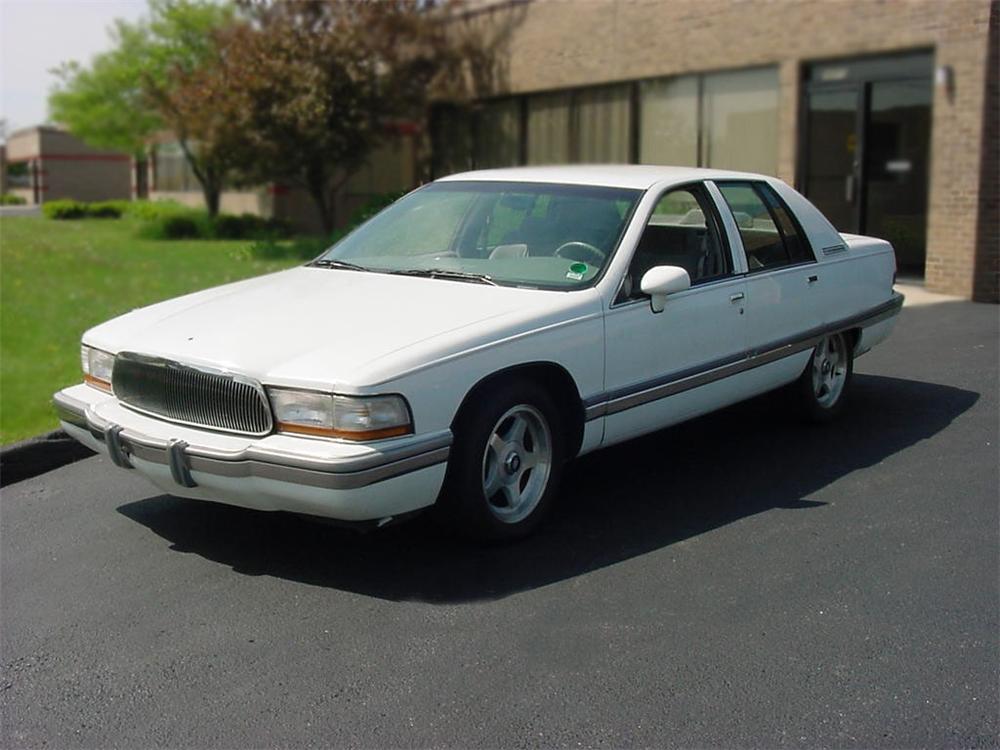 1994 BUICK ROADMASTER 4 DOOR ENGINEERING VEHICLE