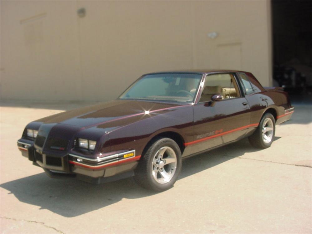 1985 PONTIAC GRAND PRIX 2+2