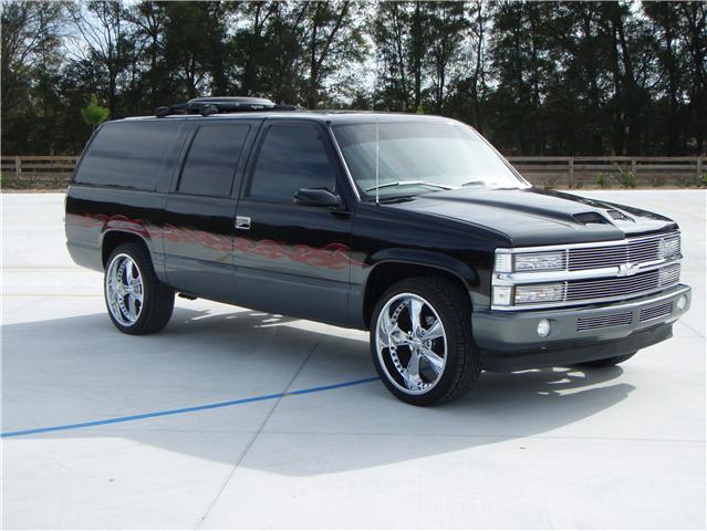 1999 CHEVROLET SUBURBAN CUSTOM SUV