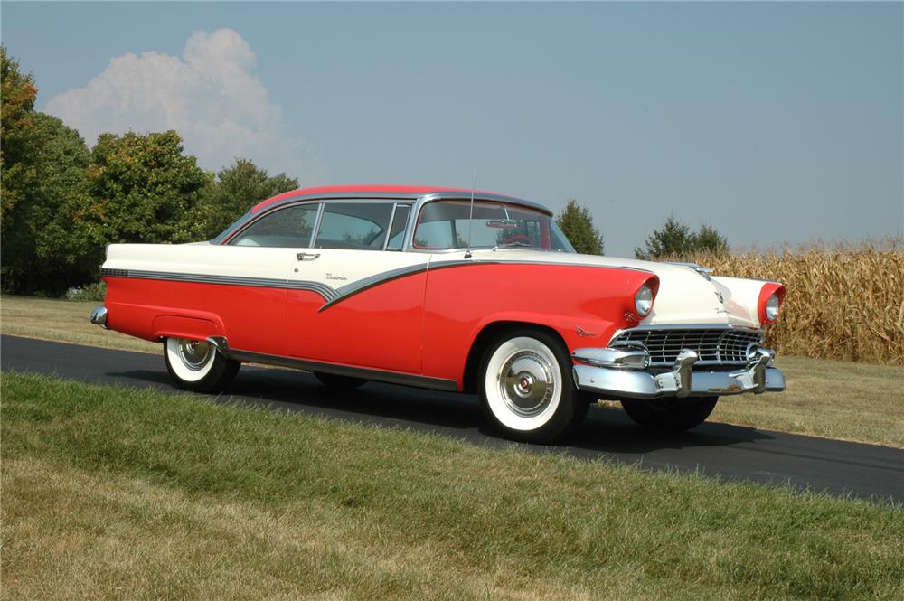 1956 FORD VICTORIA 2 DOOR HARDTOP