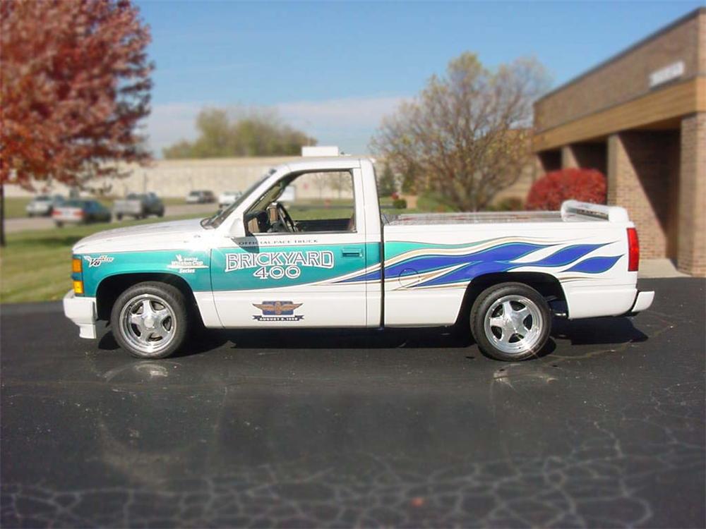 1995 CHEVROLET C/K 1500 BRICKYARD 400 PACE TRUCK #2