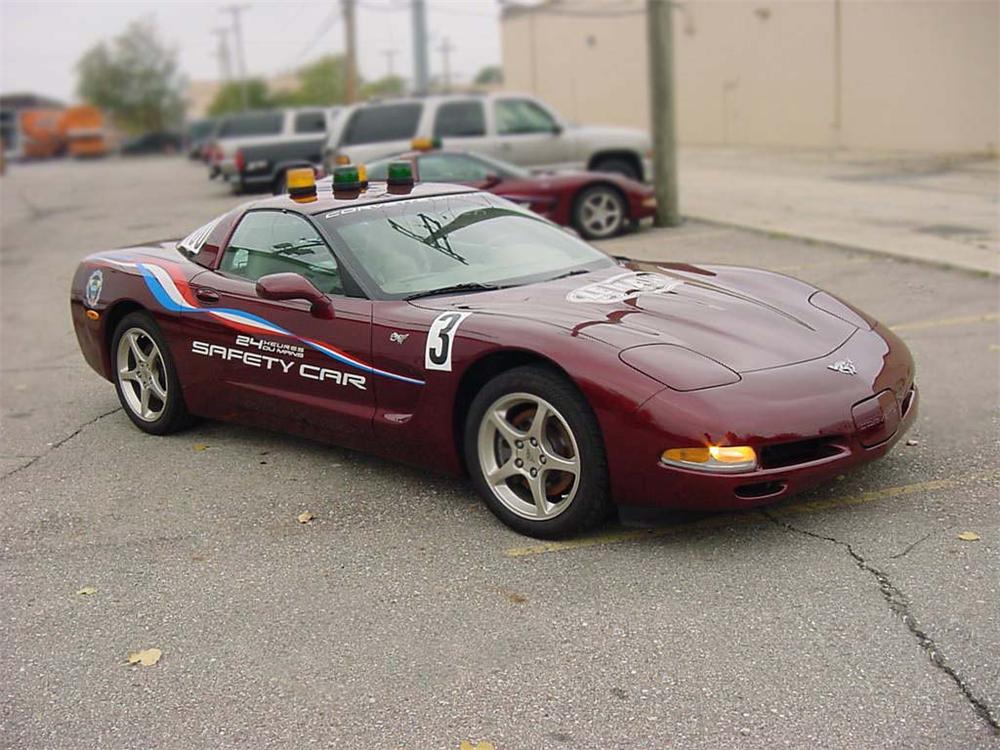 2003 CHEVROLET CORVETTE 24 HOURS OF LEMANS SAFETY CAR #6