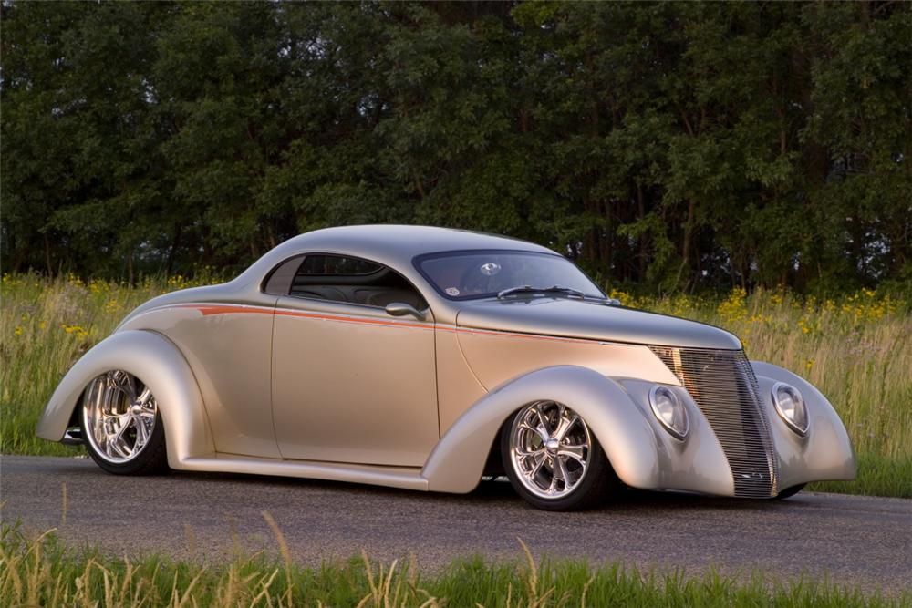 1937 FORD 3 WINDOW CUSTOM COUPE