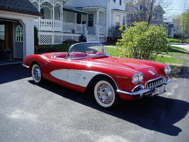 1960 CHEVROLET CORVETTE CONVERTIBLE