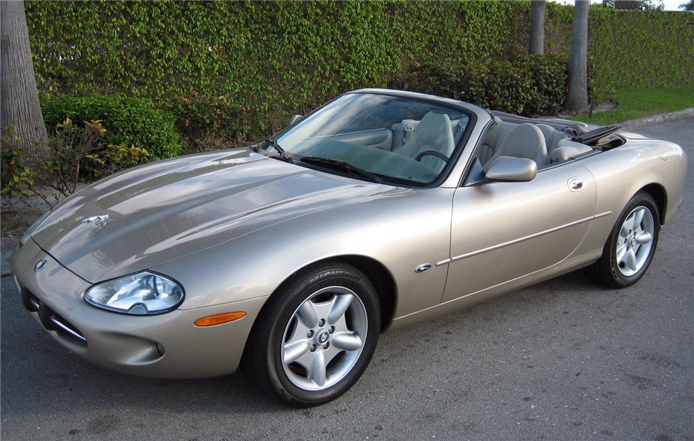 1999 JAGUAR XK 8 CONVERTIBLE