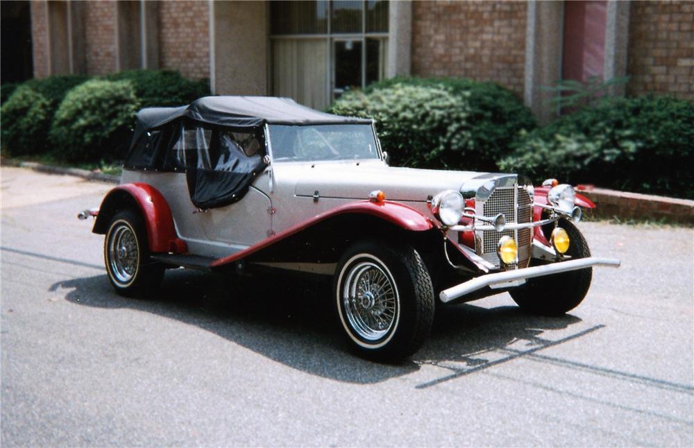 1924 MERCEDES-BENZ 2 DOOR CONVERTIBLE RE-CREATION