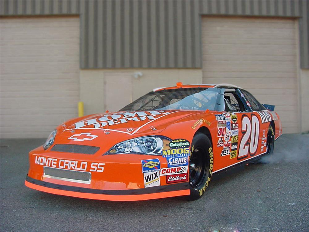 2006 CHEVROLET MONTE CARLO #20 HOME DEPOT SHOWCAR