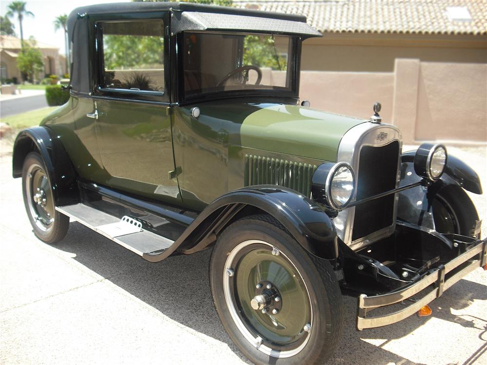 1926 CHEVROLET LANDAU SERIES V COUPE